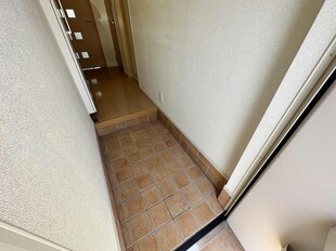 グロリアスカーサ本町の物件内観写真